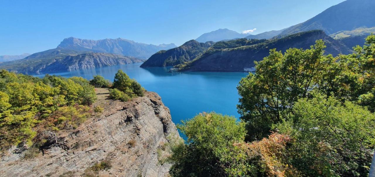 Les Apparts De La Tourronde Chorges Zewnętrze zdjęcie